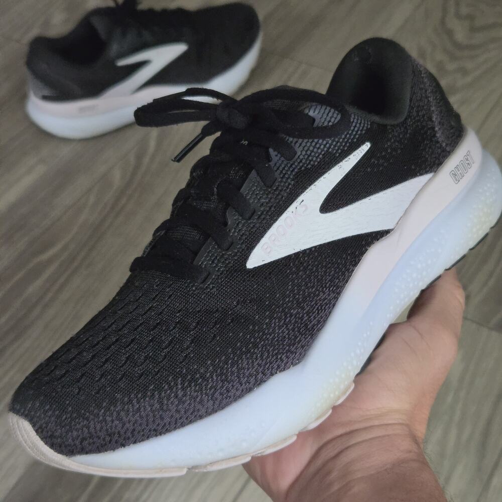 B0 Brooks Ghost 16 Shoes Womens 8B Black White Low Top Running Athletic Sneakers - Picture 10 of 16